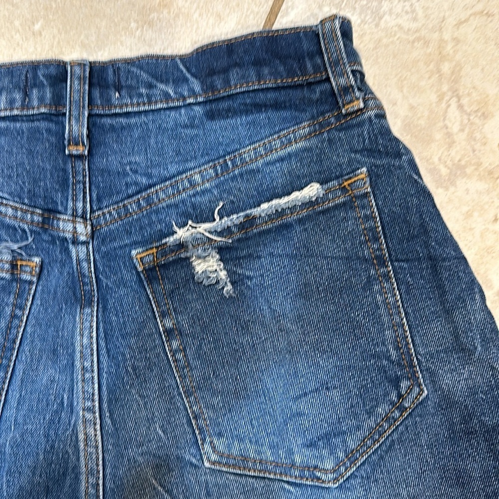 Abercrombie & Fitch High Rise Mom Shorts 2 Curve Love Button Fly Destroyed - Picture 7 of 9